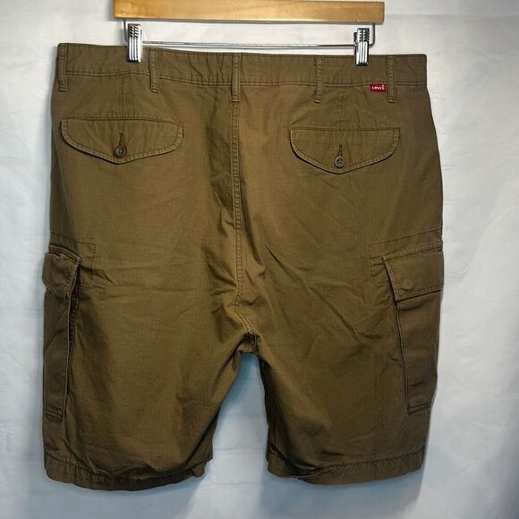 Levi’s Strauss & co Two Horse Brand Brown Cargo Shorts size 40 100% Cotton - Picture 3 of 8